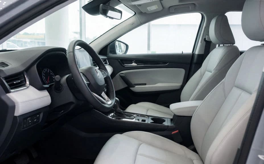 Interior dashboard of the same SUV