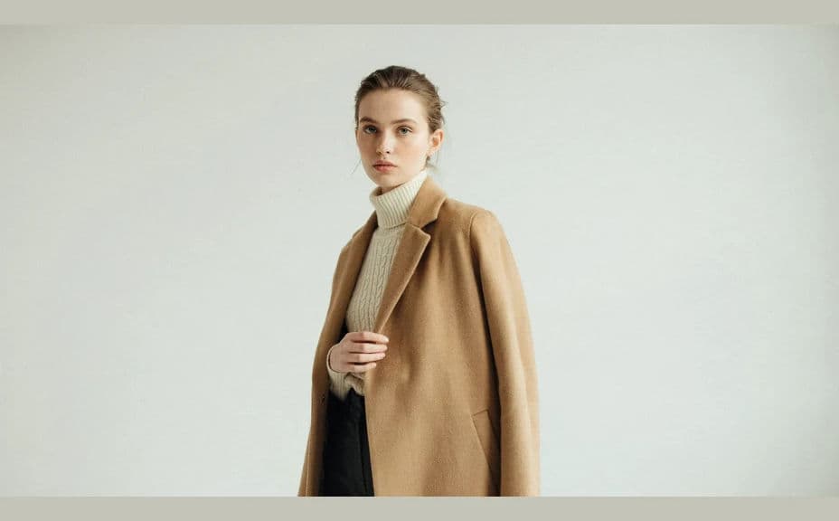 Alternate seasonal collection image shot in a cooler studio setting