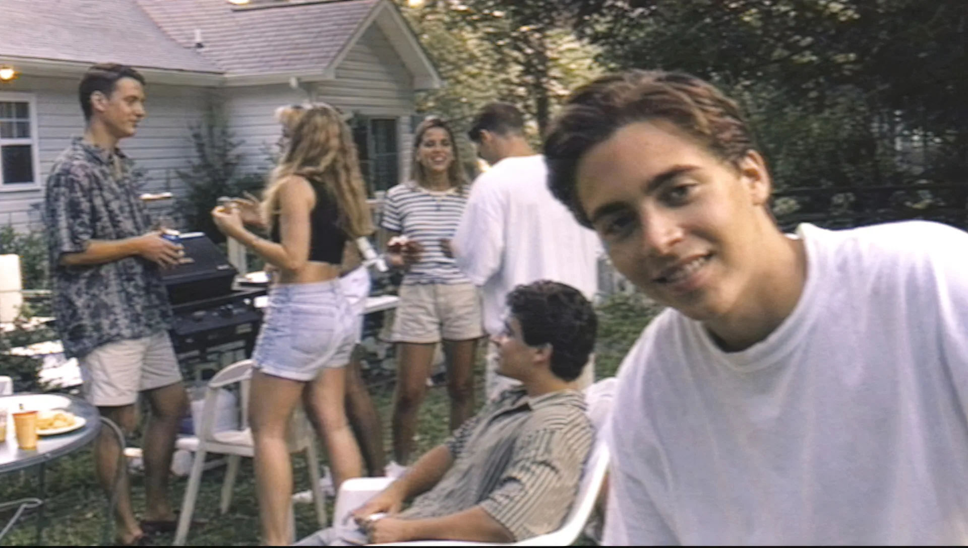 Um vídeo caseiro dos anos 90